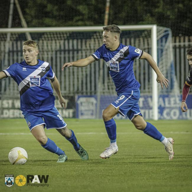 Kurtis Rees and Ben Fawcett press forward for Bluebirds